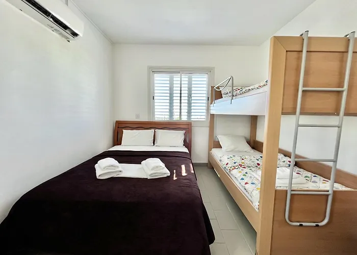 Almyra House