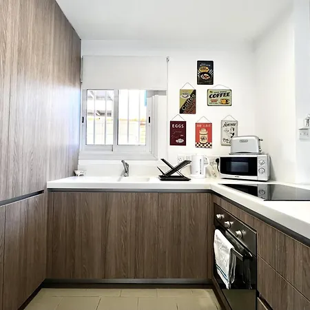 Almyra House * Paralimni